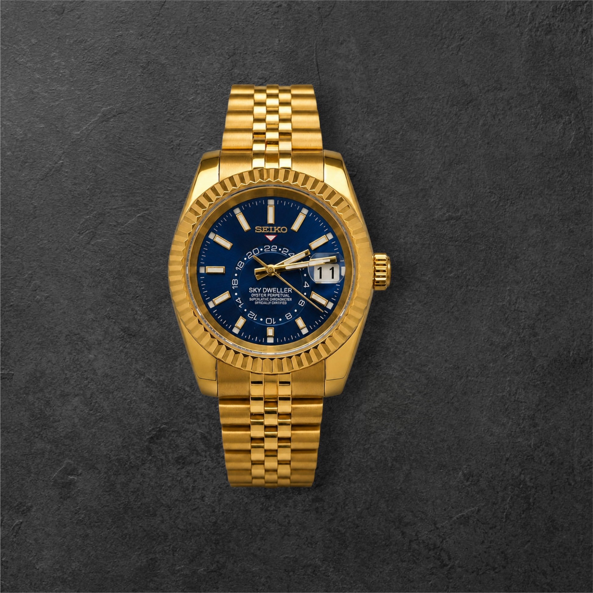 S SKY-DWELLER GOLD & ROYAL BLUE – zlatno kućište, kraljevsko plavi brojčanik i zlatna narukvica